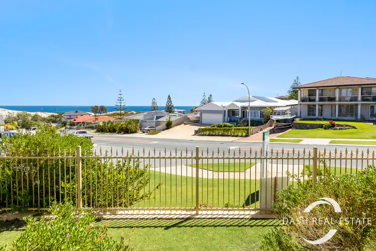 Fifth view of Homely house listing, 14 Resolute Way, Ocean Reef WA 6027
