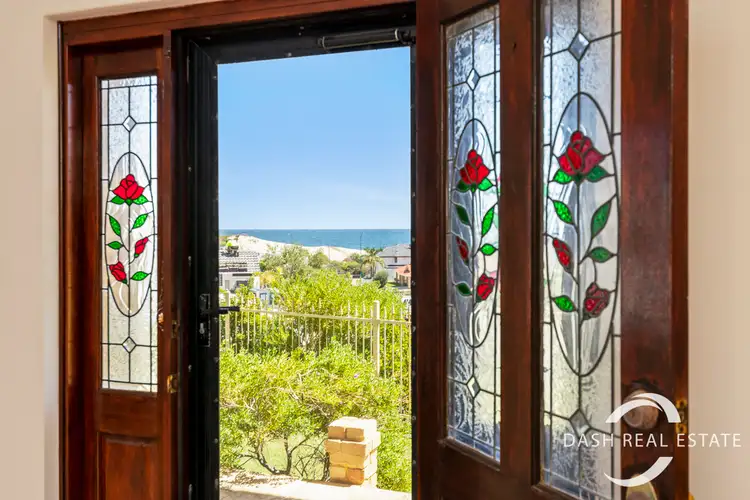 Seventh view of Homely house listing, 14 Resolute Way, Ocean Reef WA 6027