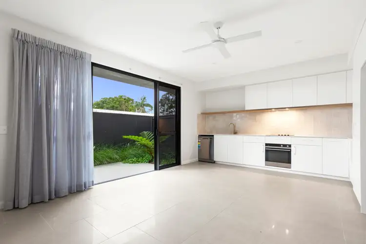 4/15 Bower Street, Caloundra QLD 4551