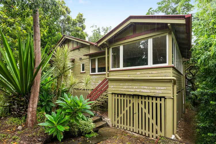 52 Princess Street, Fairfield QLD 4103