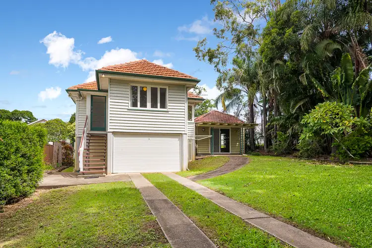 2 Esher Street, Tarragindi QLD 4121