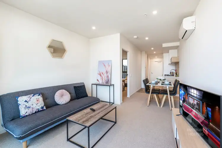 117/1 Village Mews