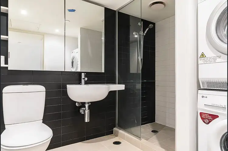 Fifth view of Homely unit listing, 930/572 St Kilda Road, Melbourne VIC 3004