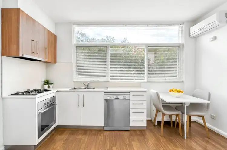 Main view of Homely apartment listing, 5/38 Waterloo Crescent, St Kilda VIC 3182