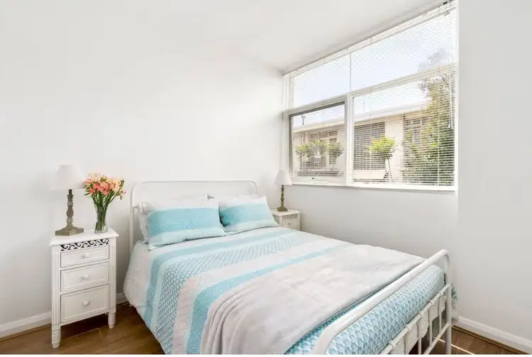 Fourth view of Homely apartment listing, 5/38 Waterloo Crescent, St Kilda VIC 3182