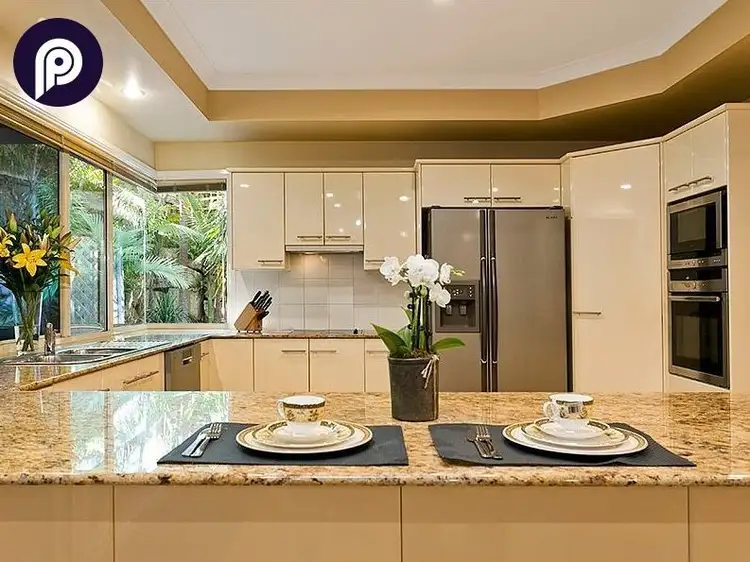 1 Evergreen Close
