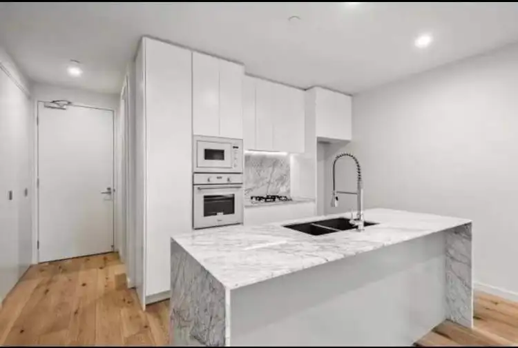 202/28 Jersey Parade, Carnegie VIC 3163