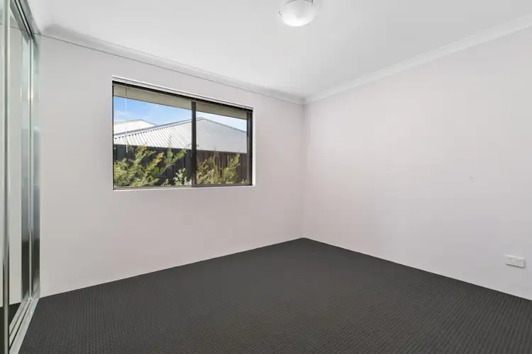 Sixth view of Homely house listing, 25E Moonlight court, Huntingdale WA 6110