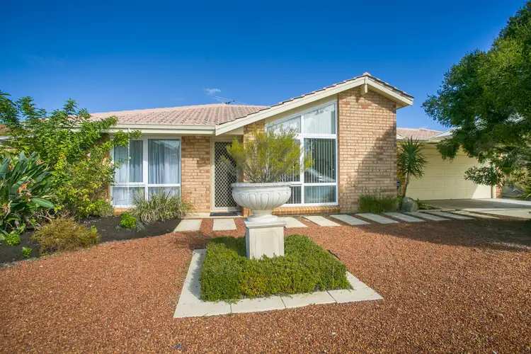 29 Valley Brook Road, Caversham WA 6055