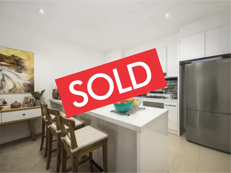 Main view of Homely townhouse listing, 21 Oak Terrace, Wheelers Hill VIC 3150