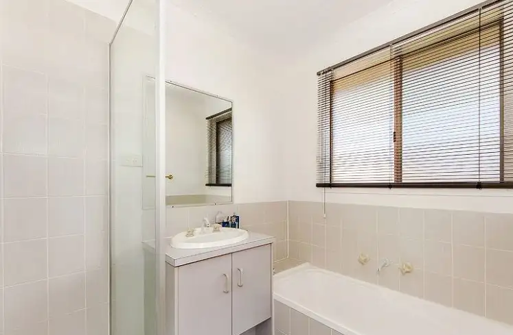 Fifth view of Homely house listing, 68 Iluka Drive, Werribee VIC 3030