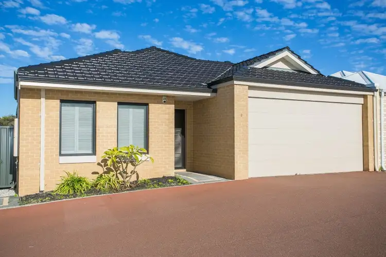 Fourth view of Homely villa listing, 2/36 Dunlin Gardens, Bennett Springs WA 6063