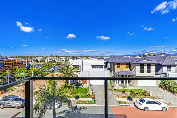 Second view of Homely house listing, 40 Park Cove, Hope Island QLD 4212