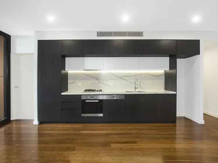 36/21 Bay Drive
