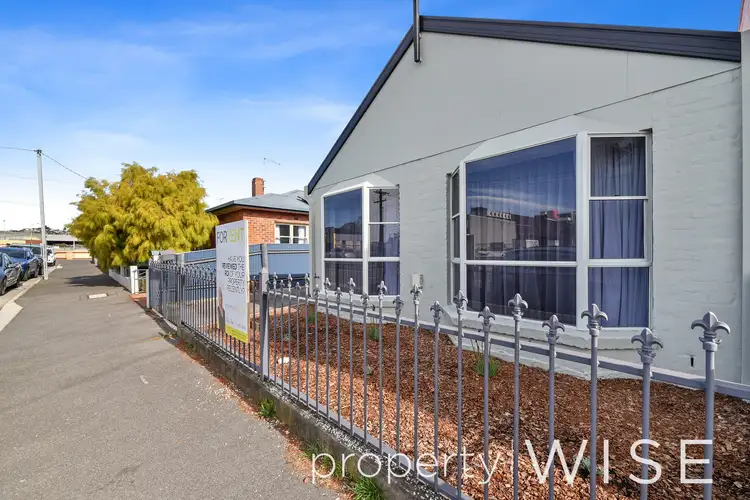 128 Margaret Street