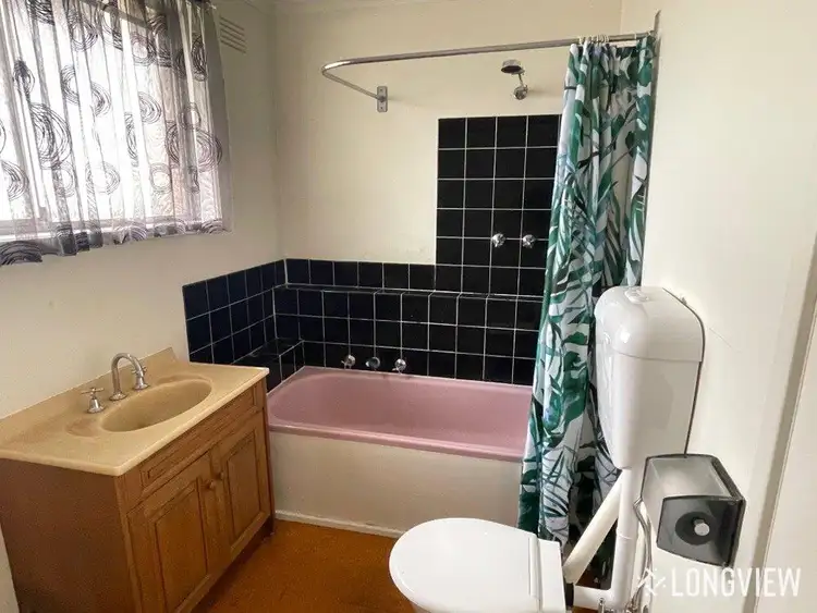 Fifth view of Homely house listing, 15B Trent Court, Notting Hill VIC 3168