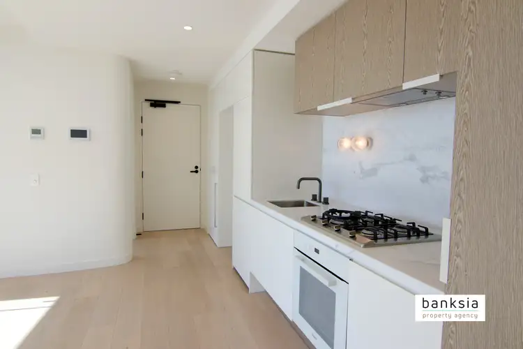 5901/370 Queen Street