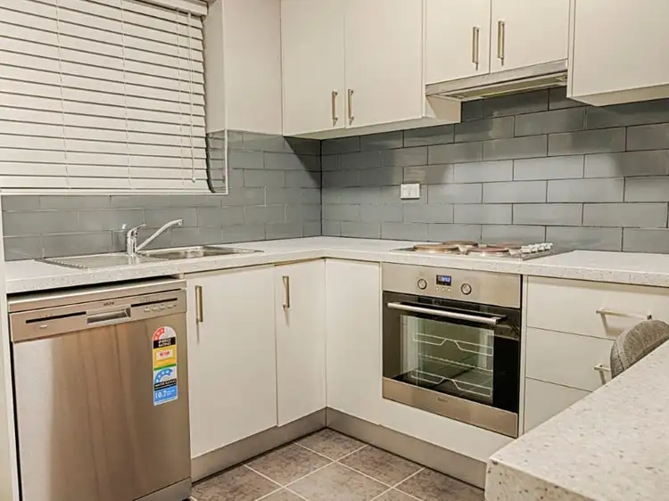 4/52 Port Road, Alberton SA 5014