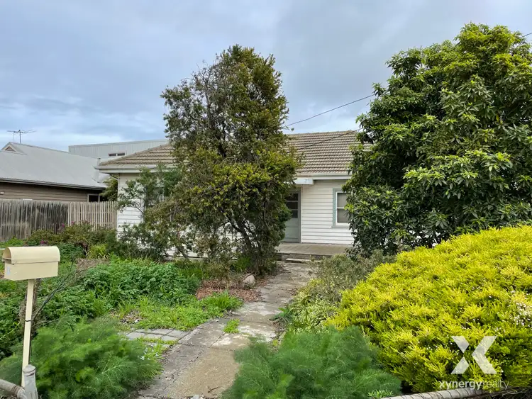 13 Conifer Avenue