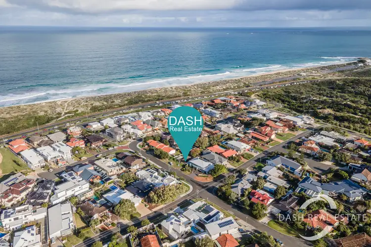 52 Bournemouth Parade, Trigg WA 6029