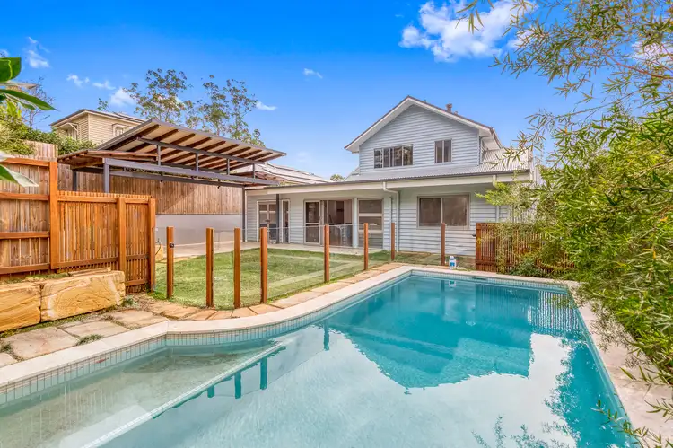 20 Saunders Street, Indooroopilly QLD 4068