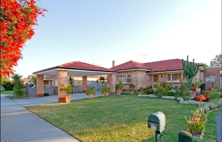 31 Redcliffe street, East Cannington WA 6107
