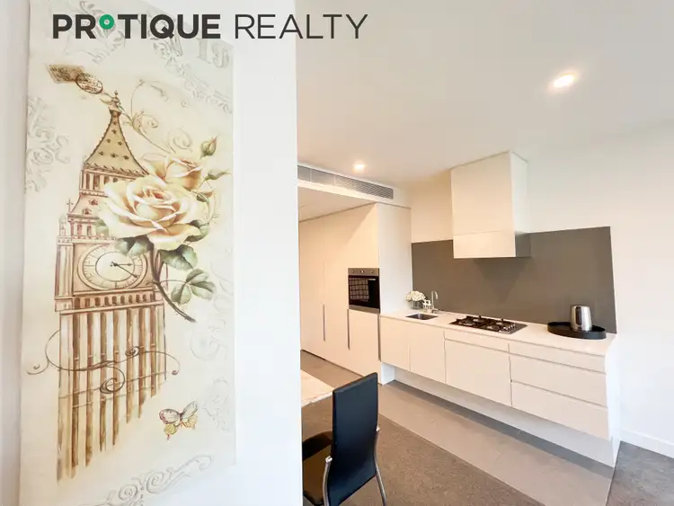 Second view of Homely apartment listing, 2604/105 Clarendon St, Southbank VIC 3006