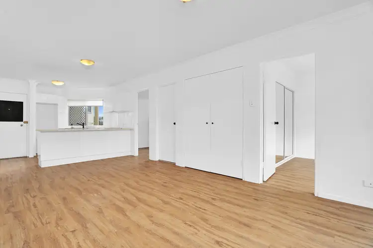 Second view of Homely unit listing, 6/151 Ekibin Rd E, Tarragindi QLD 4121