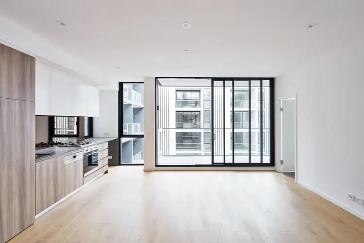 709/30 Anderson Street