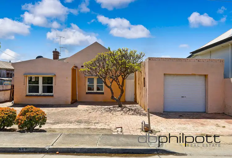 34 May Street, Birkenhead SA 5015