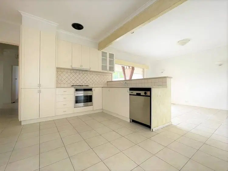 Fifth view of Homely house listing, 32 Folkestone Road, Glen Waverley VIC 3150