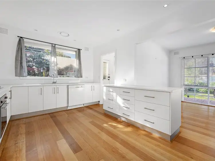 5/79 Finch Street