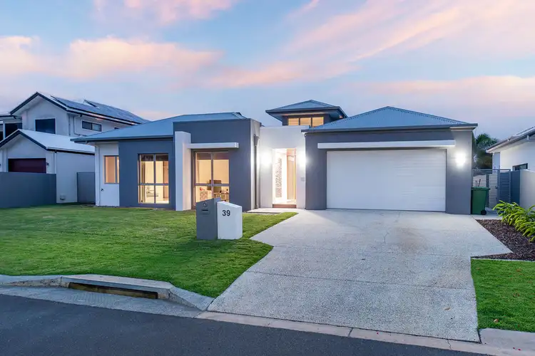 39 Southaven Drive, Helensvale QLD 4212