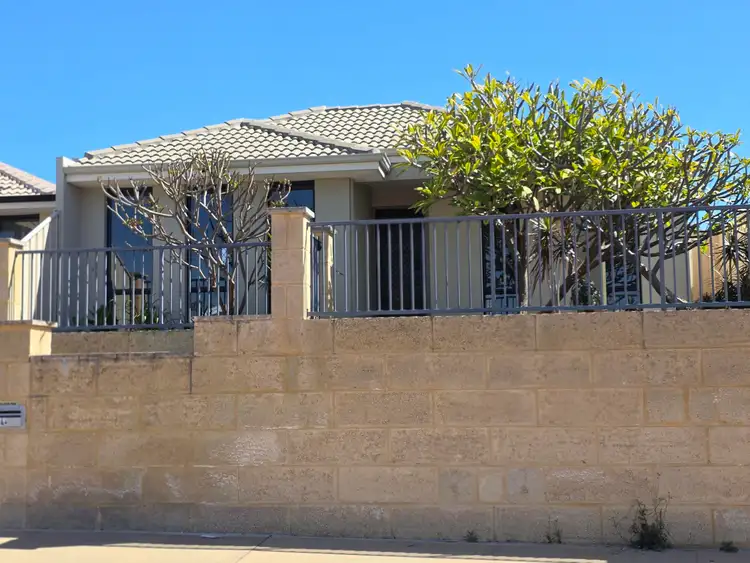 184 Pebble Beach Boulevard, Meadow Springs WA 6210