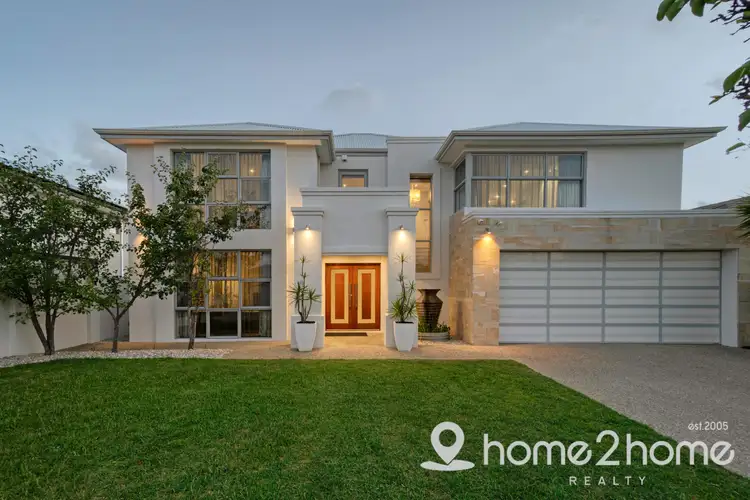 8 Sandford Avenue, Lake Coogee WA 6166