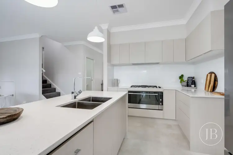 Fifth view of Homely house listing, 6 Cottonwood Close, Bolwarra NSW 2320