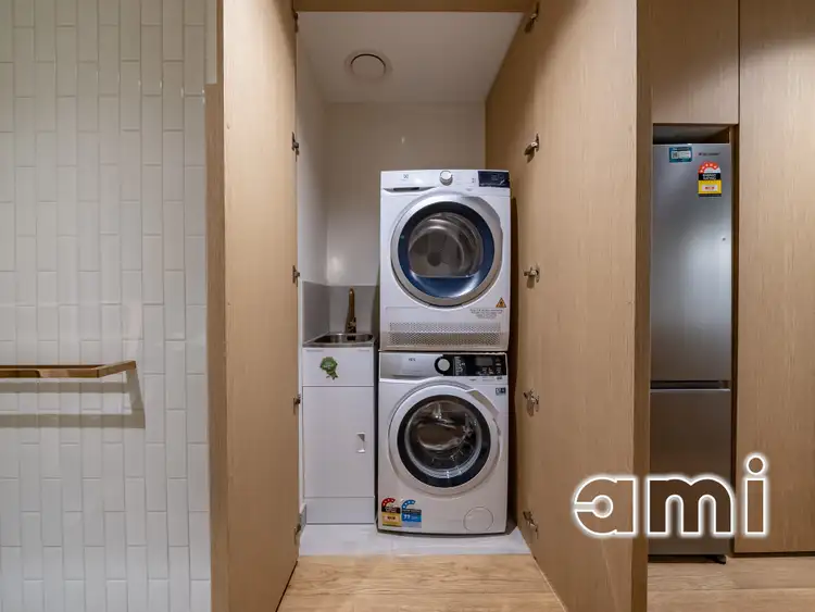 Fifth view of Homely apartment listing, Lv22/464-466 Collins St, Melbourne VIC 3000