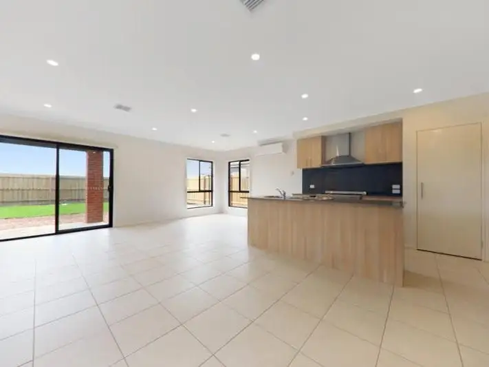 29 Charles Street, Wallan VIC 3756
