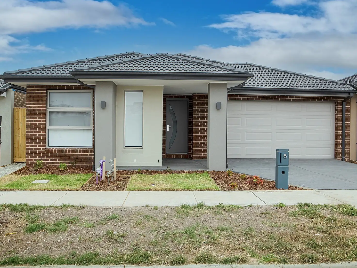 Main view of Homely house listing, 8 Bloodstone Way, Cranbourne East VIC 3977