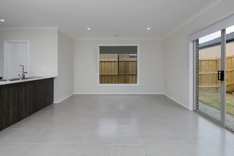 Fifth view of Homely house listing, 8 Bloodstone Way, Cranbourne East VIC 3977