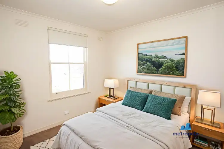 Second view of Homely apartment listing, 4/7 Bonfield Avenue, Hawthorn East VIC 3123