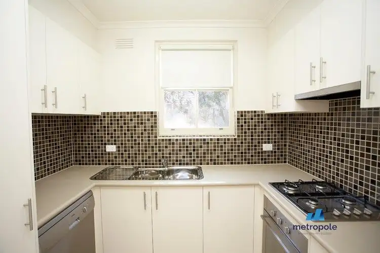 Third view of Homely apartment listing, 4/7 Bonfield Avenue, Hawthorn East VIC 3123