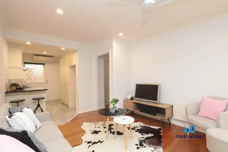5/55A Coorigil Road