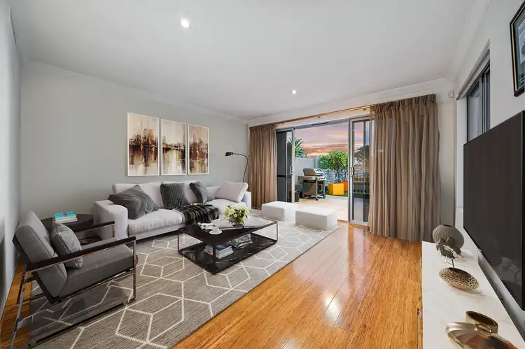 Second view of Homely house listing, 9/12 Catalina Place, Quinns Rocks WA 6030