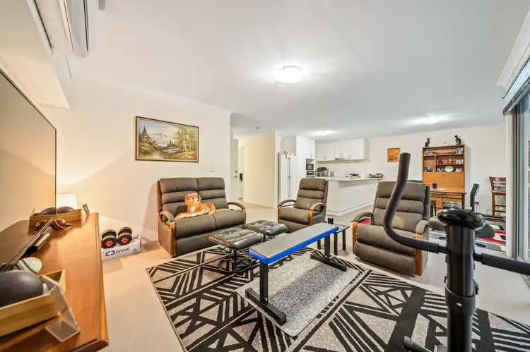 Sixth view of Homely house listing, 2/11 Student Loop, Coolbellup WA 6163