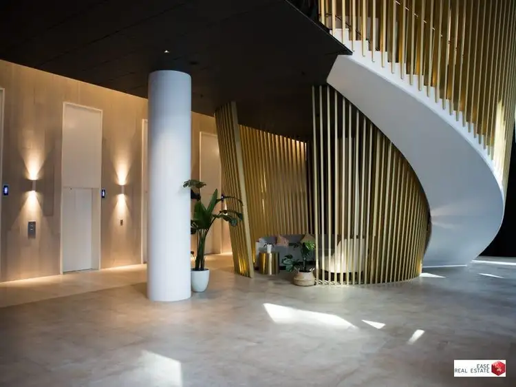 205/7 Claremont Street