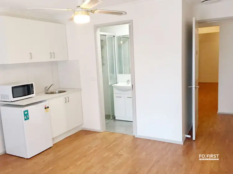 Room 3/5 Broadacres Court