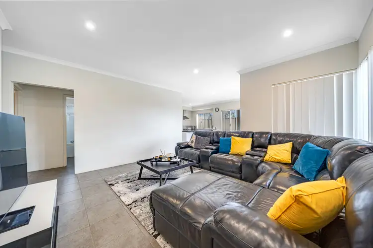 Fourth view of Homely villa listing, 7/99 Lowanna Way, Armadale WA 6112