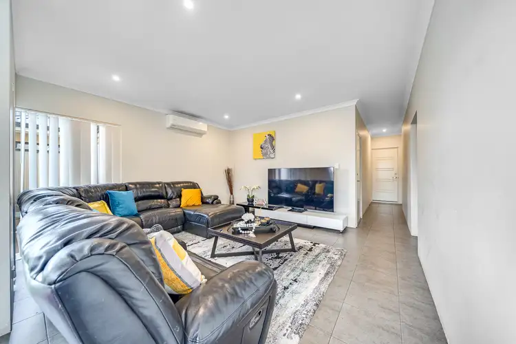 Fifth view of Homely villa listing, 7/99 Lowanna Way, Armadale WA 6112