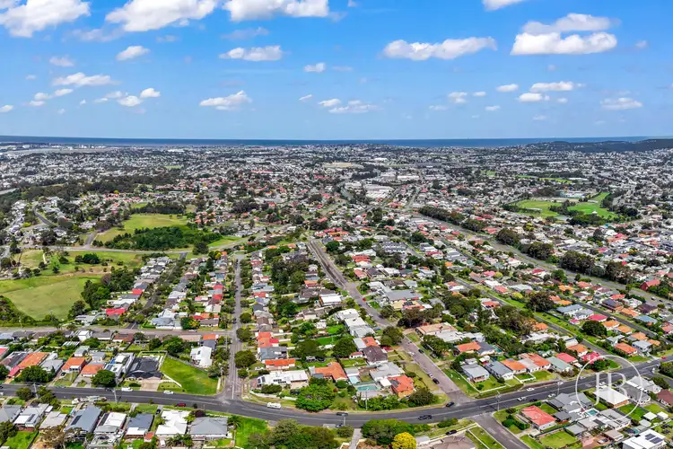 Second view of Homely block of units listing, 25 Spruce St, North Lambton NSW 2299